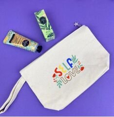 Kadınlar Günü Makyaj Çantası