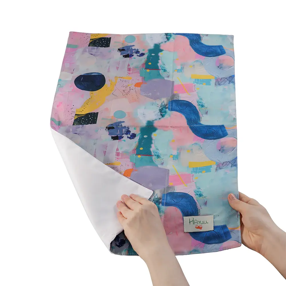 Watercolor Supernova - Alt Değiştirme Matı