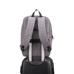 Classone Triesta Serisi, Geri Dönüştürülmüş kumaş,15.6 inch Uyumlu Macbook, Laptop, Notebook Sırt Çantası- Keten Gri