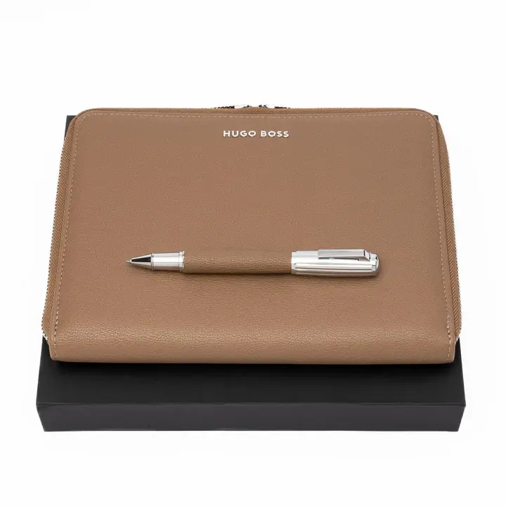 Hugo Boss - Set Iconic Pebbled Camel (Tükenmez Kalem ve A5 Konferans Klasörü)