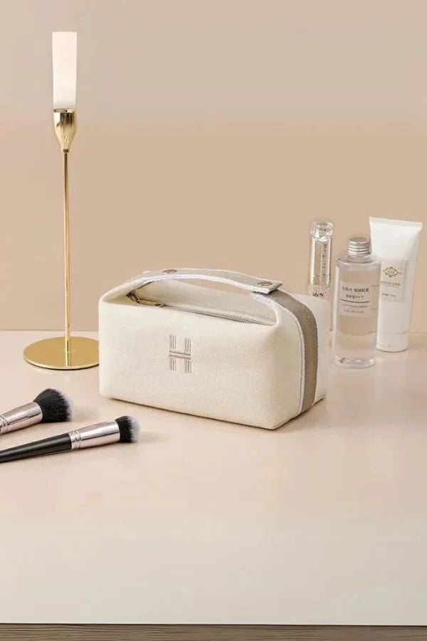 Makyaj Çantası