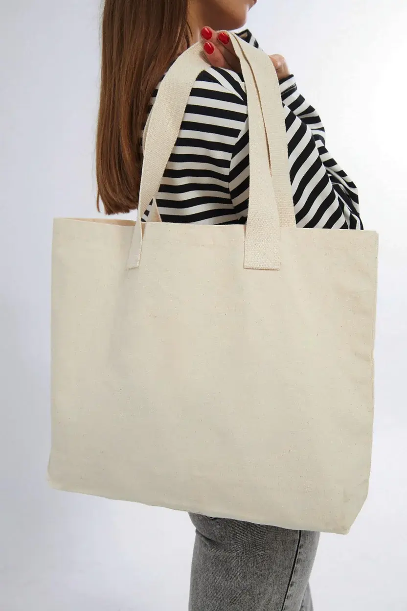 Kolon Saplı Kanvas Yatay Çanta